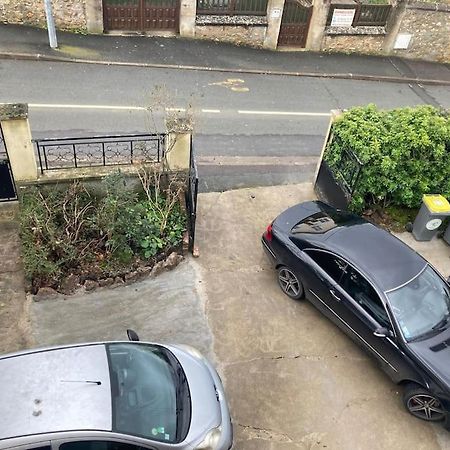 דירות Courcouronnes 3 Pieces Calme, Terrasse Et Parking Prive מראה חיצוני תמונה